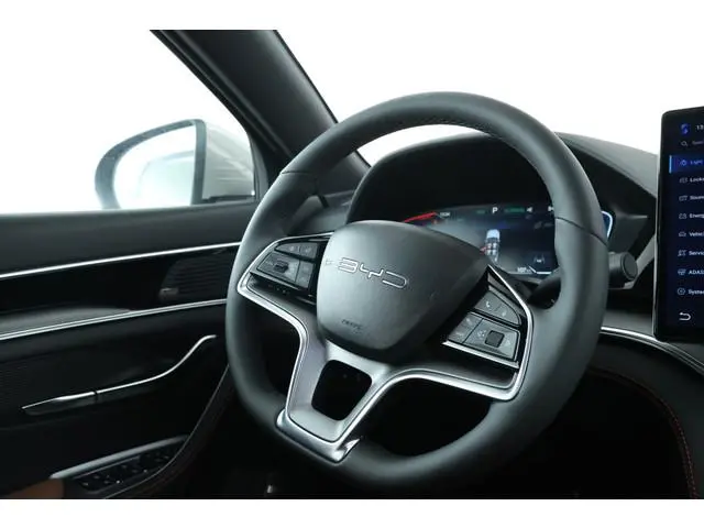 BYD SEAL U