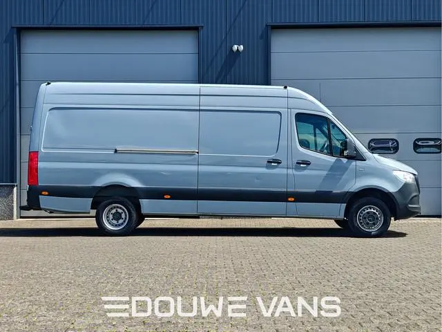 Mercedes-Benz Sprinter 514 190 PK (gechipt) L3H2 Automaat Navi Camera Carplay Stoelverw. Lederen sto...
