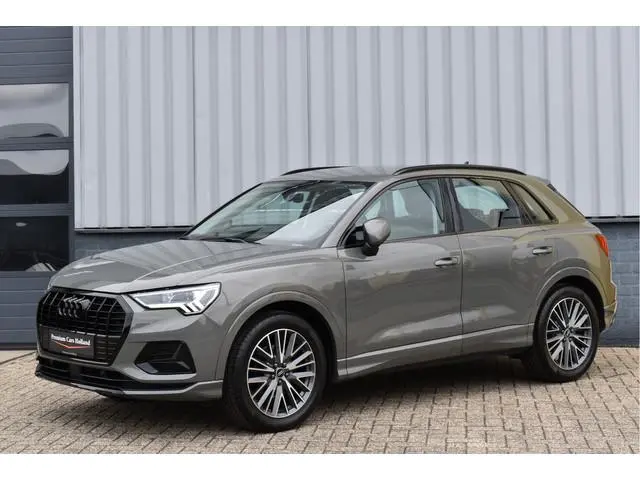 Audi Q3 35 TFSI Black Edition Navi Sfeer Full Led Apple Carplay 19 Inch