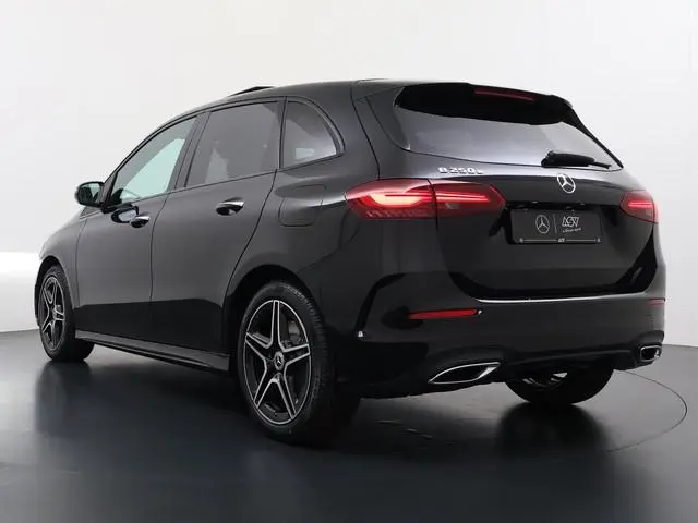 Mercedes-Benz B-Klasse 250 e Business Solution AMG