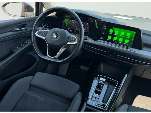 Volkswagen Golf eHybrid PHEV 204PK DSG STYLE NAVI/CAMERA/CARPLAY SFEER VERL