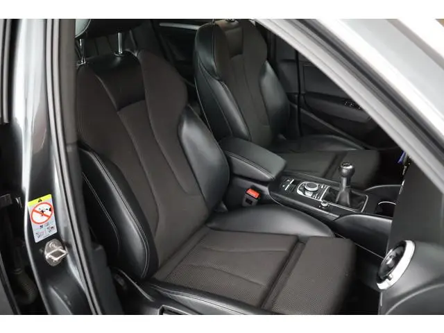 Audi A3 Sportback 1.5 TFSI 150pk CoD 2x S-Line Trekhaak LED Navigatie