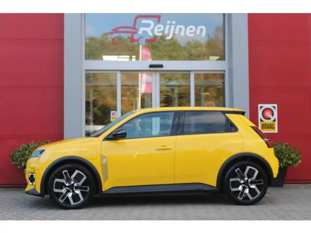 Renault 5 COMFORT RANGE TECHNO 150PK 52 kWh *NIEUWE AUTO!* | PACK WINTER TECHNO: (ELEKTRISCH VERWARM...