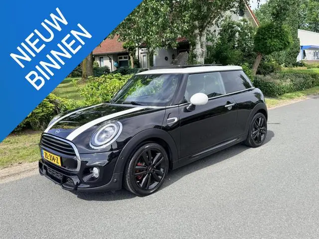 MINI Cooper 1.5 AUT 136PK JCW•Schaalstoelen•Pano