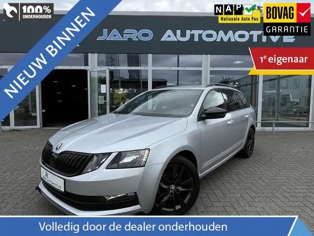 Skoda Octavia Combi 1.0 TSI Greentech Sport Business | Apple Carplay / Android Auto | PDC achter | D...