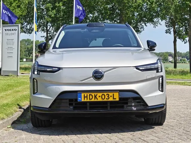 Volvo EX90 Twin Motor Performance 517PK Ultra 7p. 111 kWh | Trekhaak | Luchtvering | Climate | 22''...