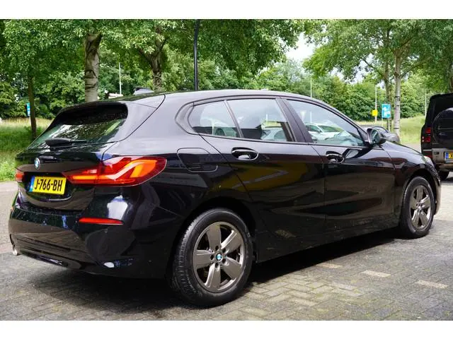 BMW 1-serie 118i Executive Edition / BTW / Automaat / Led / Navi / Cruise /