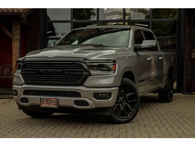 Dodge Ram 1500 5.7 V8 4x4 Sport GT BPM VRIJ, LPG, 12'' scherm, Panoramadak .