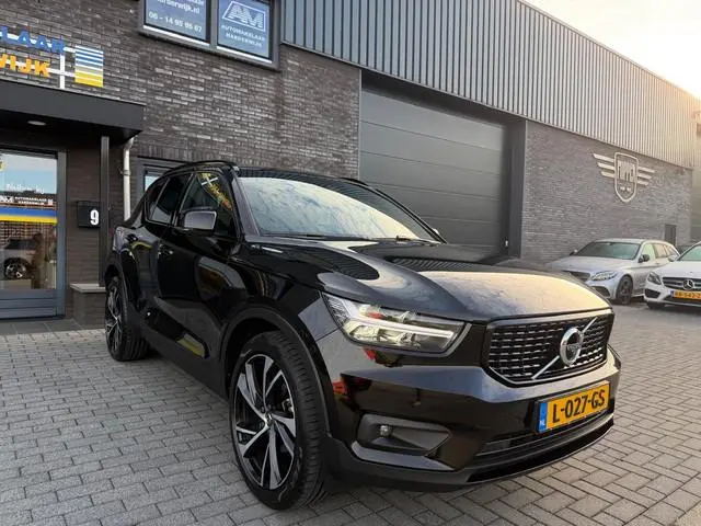 Volvo XC40 1.5 T2 R-Design | 1E EIGENAAR | 3/6/12MND GARANTIE | AUTOMAAT | PANO | LED | DAB | CRUISE...