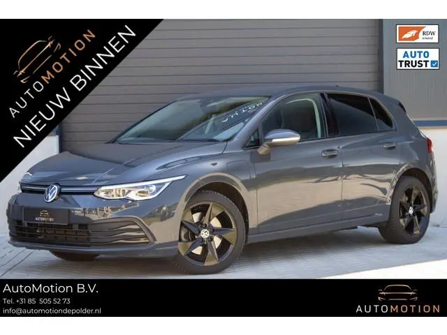 Volkswagen Golf 1.4 eHybrid Style Camera Elektrische stoelen Massage ACC