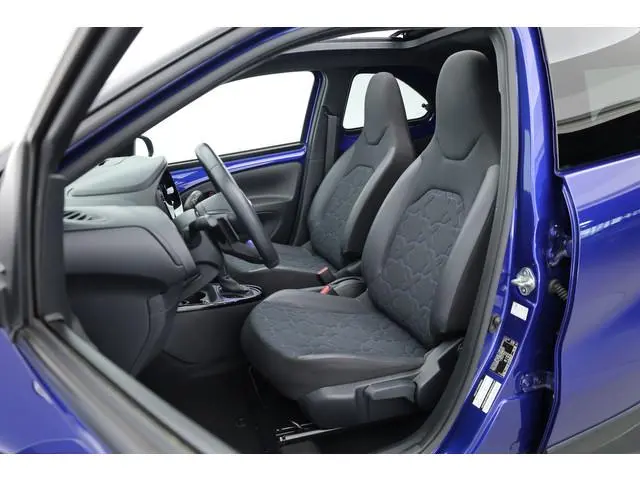 Toyota Aygo X 1.0 VVT-i S-CVT Envy | Softtop | Cabrio | JBL Audio | Adapt. Cruise | Camera | Apple C...