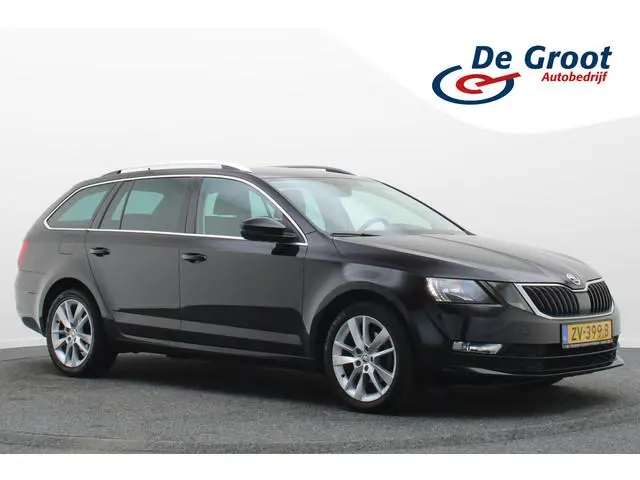 ŠKODA Octavia Combi 1.5 TSI Greentech Style Business Climate, Cruise, Apple Carplay, Stoelverwarming...