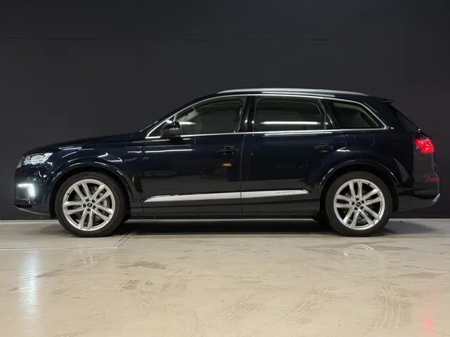 Audi Q7 3.0 TDI e-tron quattro Premium | Camera | Luchtvering | Stoelverwarming | Leder
