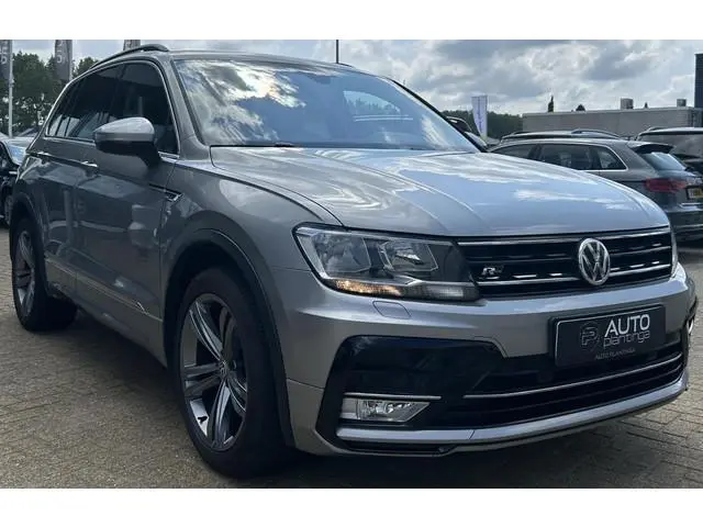 Volkswagen Tiguan 1.4 TSI ACT R-Line Business R 150PK | AUTOMAAT | Elektrische Trekhaak | Adaptive C...