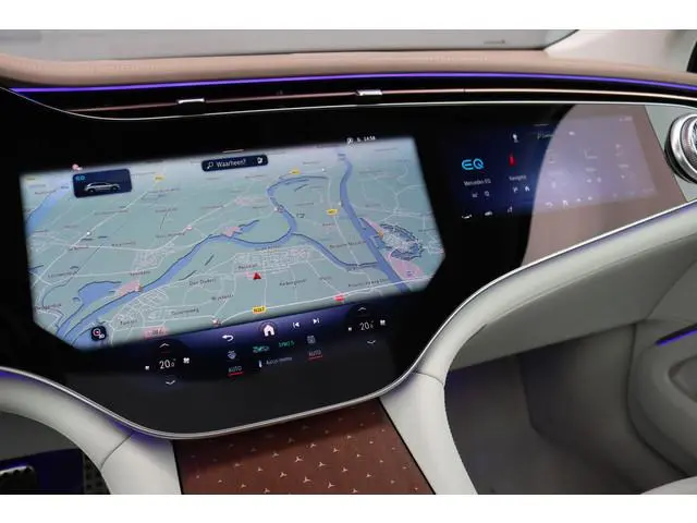Mercedes-Benz EQS
