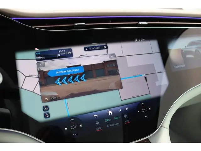 Mercedes-Benz EQS