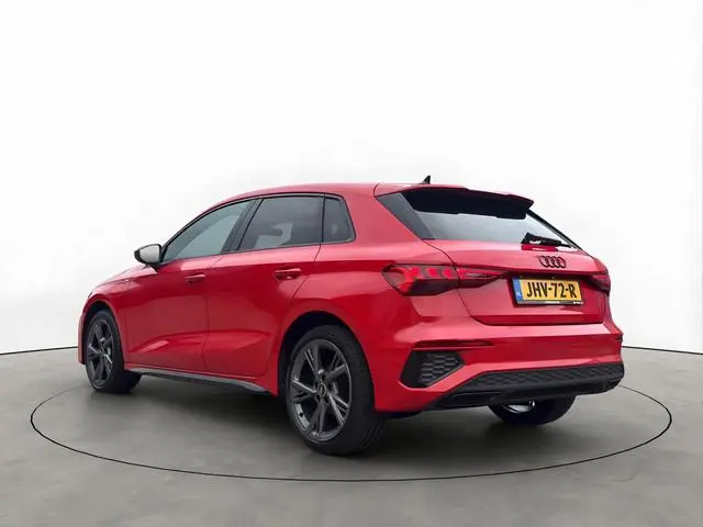 Audi A3 Sportback 40 TFSI e 204PK 2X S-Line Camera Keyless Black Pakket