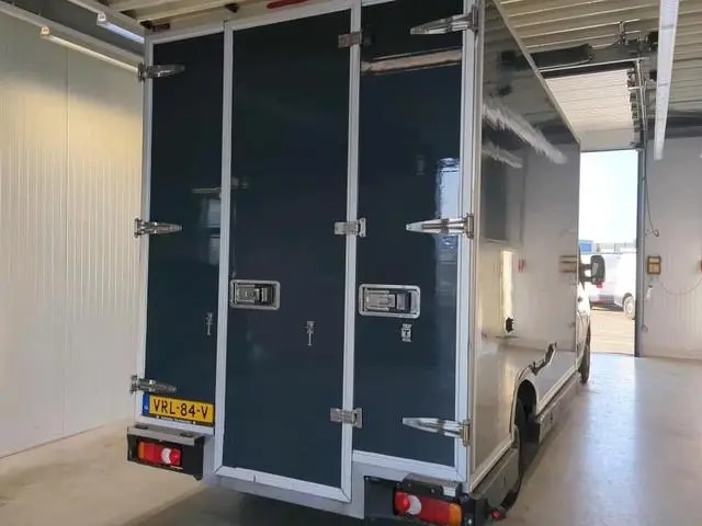 Renault Master 2.3 dCi 150 BAKWAGEN MEUBELBAK LOWLINER