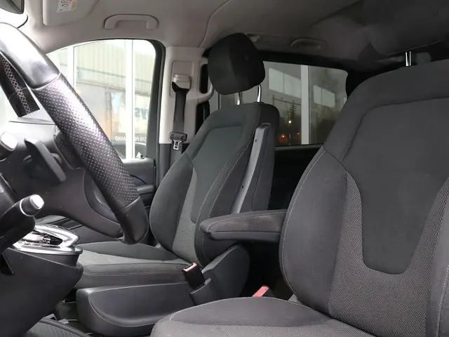 Mercedes-Benz V-klasse 220d Dubbele Cabine