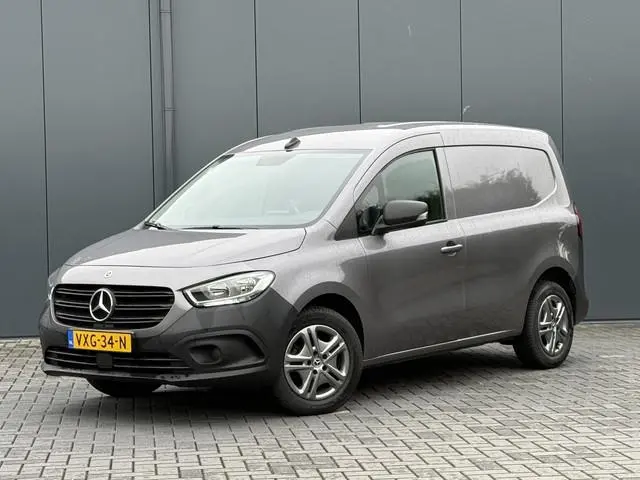 Mercedes-Benz Citan 110 CDI / L1H1 / 1e EIG. / TREKHAAK / CAMERA / CRUISE / AIRCO