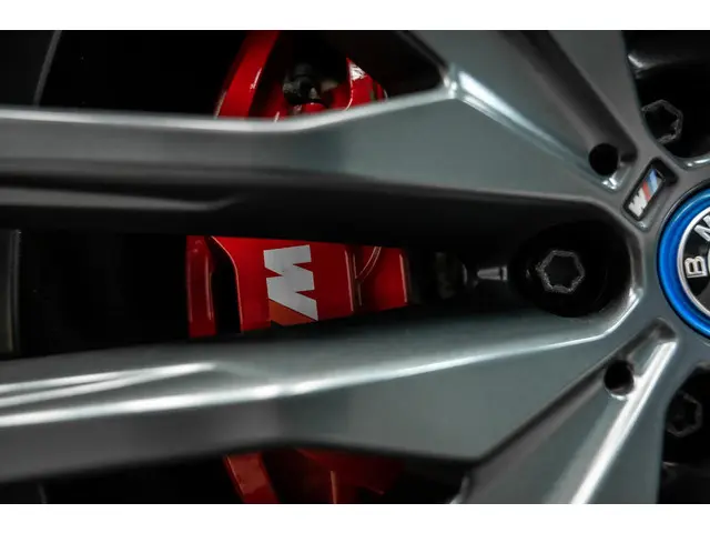 BMW X5 xDrive45e Executive | Head-up | 360 camera | Originele matte lak | Stuurverwarming |