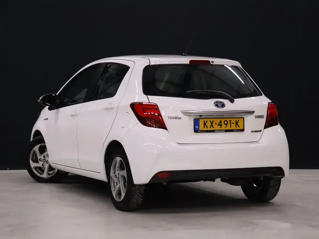 Toyota Yaris 1.5 Hybrid Trend Automaat [CAMERA, CRUISE CONTROL, BLUETOOTH AUDIO, CLIMATE CONTROL, CR...