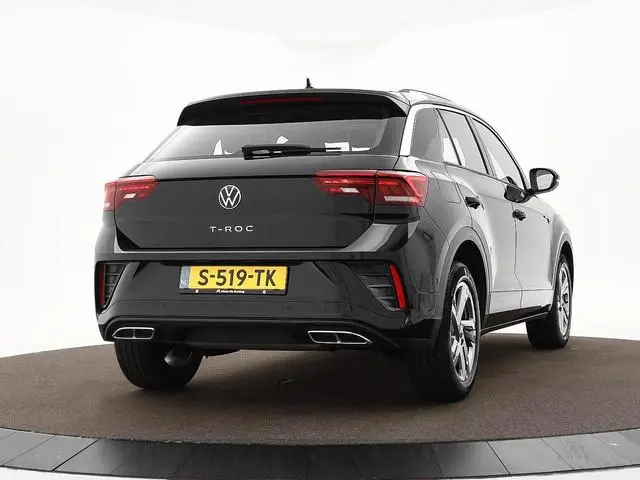Volkswagen T-Roc 1.5 TSI 150pk DSG R-Line Business · Camera · Apple/Android Car Play · Stoelverwarmi...