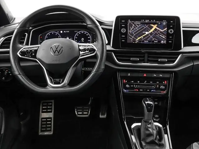 Volkswagen T-Roc 1.5 TSI 150pk DSG R-Line Business · Camera · Apple/Android Car Play · Stoelverwarmi...