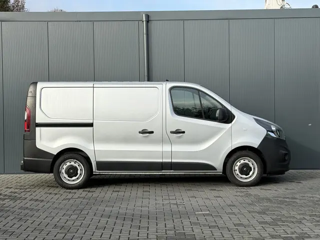 Opel Vivaro 1.6 CDTI 126 PK / L1H1 / 1e EIG. / ACHTERKLEP / AIRCO / CRUISE / NAVI / CAMERA / BLUETOO...