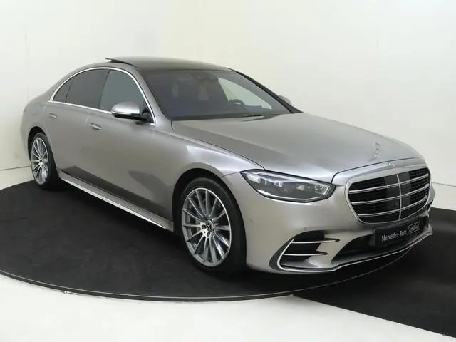 Mercedes-Benz S-klasse 580 e AMG Line / 360Graden-Camera / Memory-Stoelen / Panaromadak / Stoelventi...