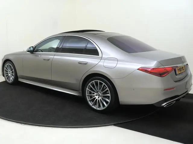 Mercedes-Benz S-klasse 580 e AMG Line / 360Graden-Camera / Memory-Stoelen / Panaromadak / Stoelventi...