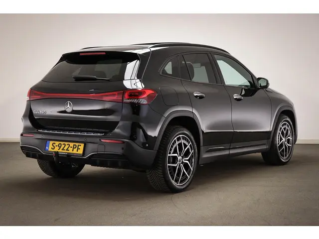 Mercedes-Benz EQA 250 AMG Line 67 kWh SOH 96 % | RIJASSISTENTIE PACK | PANORAMADAK | DAB | APPLE | 3...