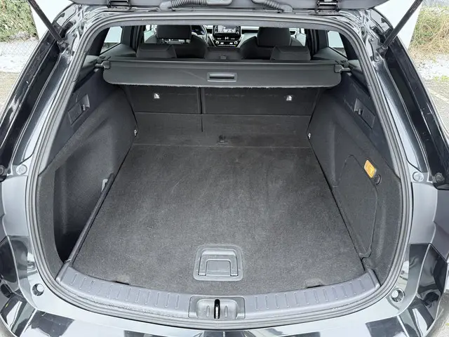 Toyota Corolla Touring Sports