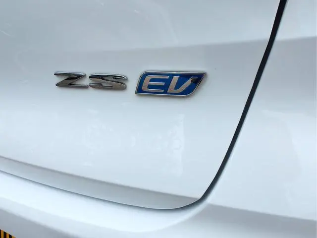 MG ZS EV