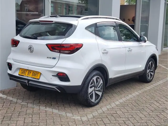 MG ZS EV