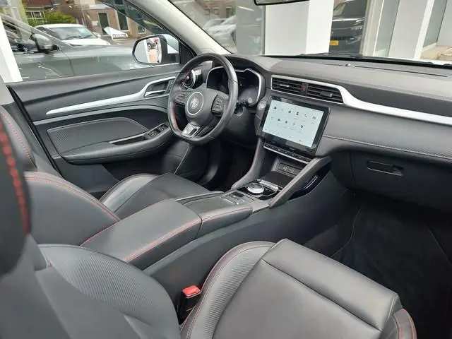 MG ZS EV