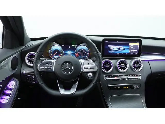 Mercedes-benz C-klasse 200 9G-TRONIC Business Solution | AMG | Dashcam | Leder |