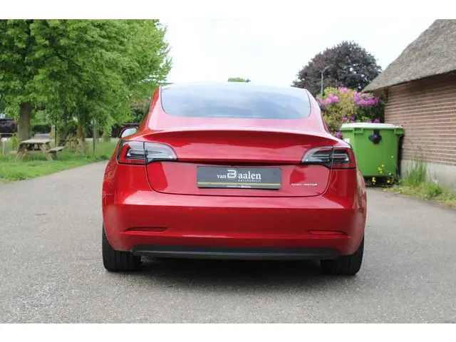 Tesla Model 3 Long Range AWD 75 kWh Soh 91.3% PANO LEER NAVI 77000KM!!