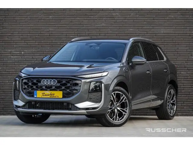 Audi Q3 S-Line | e-hybrid 272Pk | Achteruitrijcamera | Virtual Cockpit | 19'' | Indium Grey