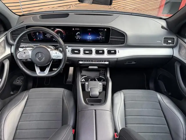 Mercedes-Benz GLE-klasse 350 e 4MATIC AMG / Night pakket HUD Wegklapbare /Trekhaak / LED Burmester /...