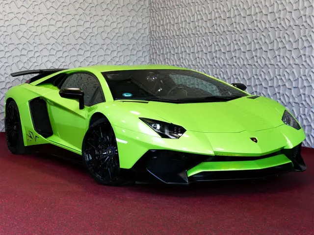 Lamborghini Aventador