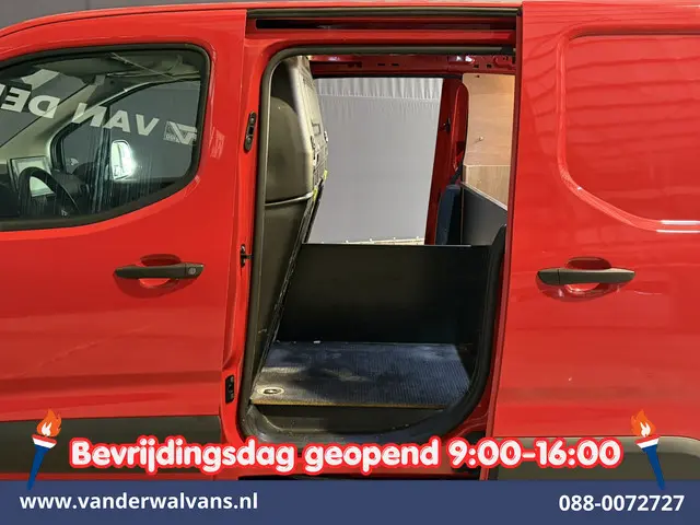 Citroën Berlingo 1.2 PureTech 130pk Automaat Benzine L1H1 Euro6 Airco | 3-Zits | 2x zijdeur | Naviga...