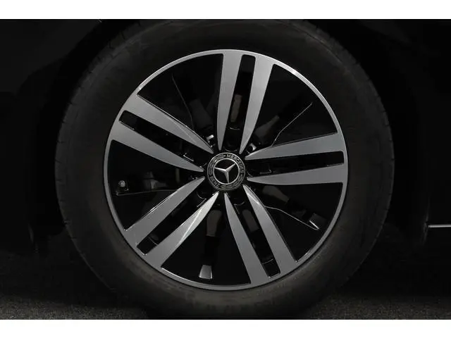 Mercedes-Benz A-klasse 180 136pk Automaat Progressive Navigatie Parkeersensoren Camera Cruise Contro...