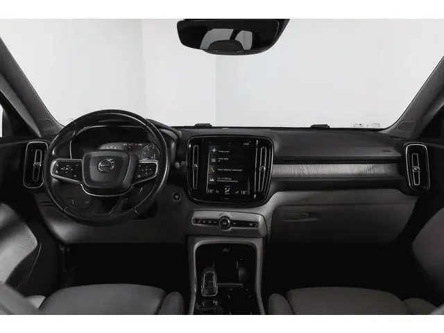 Volvo XC40 2.0 T4 190 PK Inscription Orig. NL | S/K-Panodak | Dig. Cockpit | Cruise | Winterpakket |...