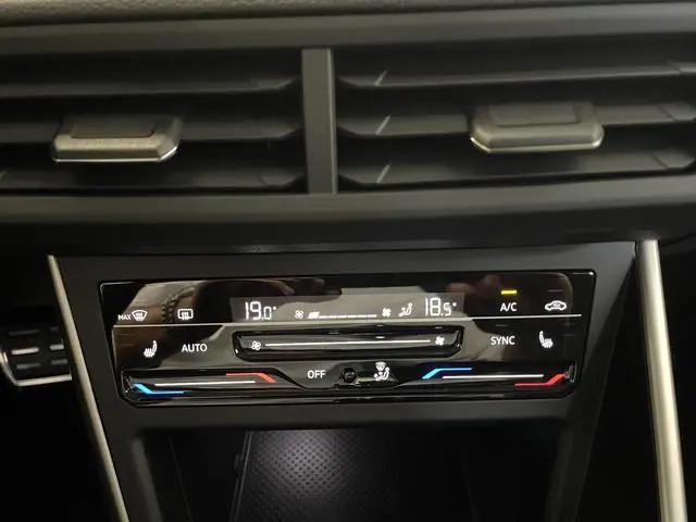 Volkswagen Polo 1.0 TSI Automaat Move Climate Control  Navigatie Full LED PDC VA LM Velgen Privacy G...