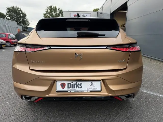 DS DS 4