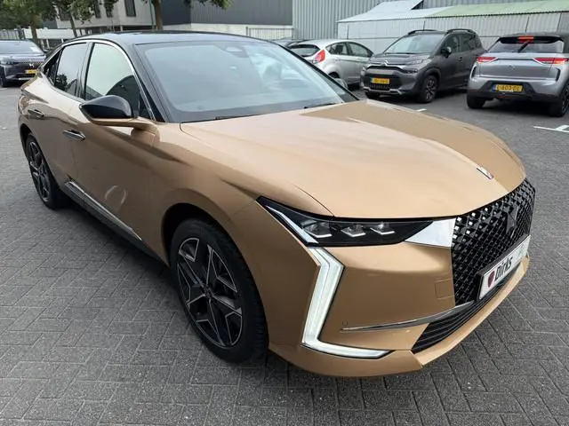 DS DS 4