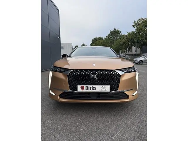 DS DS 4