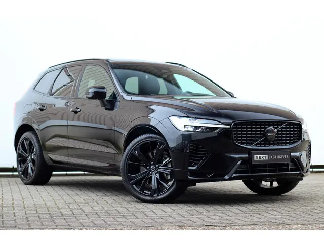 Volvo XC60 2.0 T6 Plug-in hybrid AWD Plus Black Edition R-Design | Nieuw | Pano | Head-up | ACC