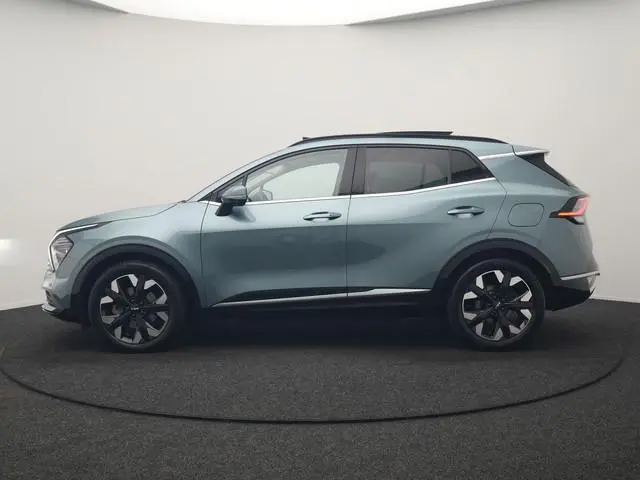 Kia Sportage 1.6 T-GDi Spirit PHEV 266pk Dealer O.H | Panodak | Adaptive Cruise | 360 Camera | Sport...